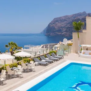 Apart-hotel Klayman Diamond, Acantilado de los Gigantes
